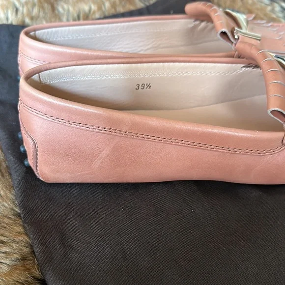 Tod's Pink Leather Loafers - Picture 5 of 11